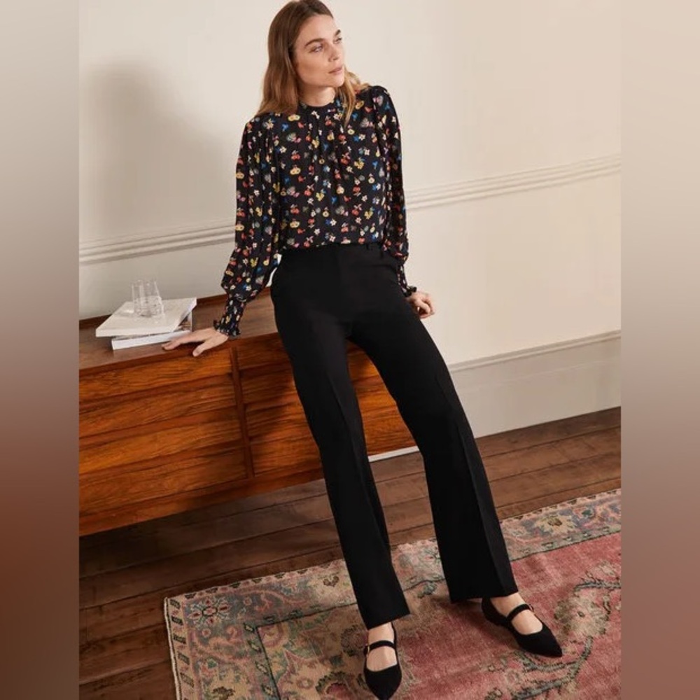 Boden Bootcut Black Pants Trousers